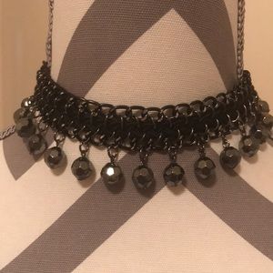 Express choker. Great for a night out.
